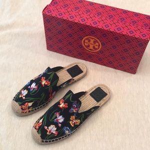 Tory Burch Navy Iris Espadrille Mules size 8